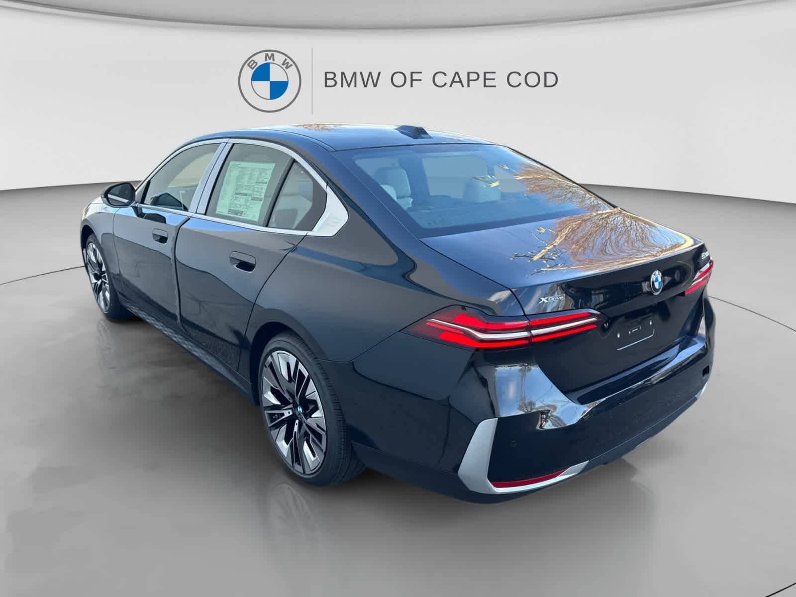 2026 BMW 5 Series 530i - Photo 6