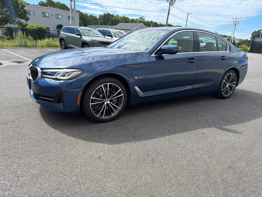 Certified 2023 BMW 530e xDrive Sedan