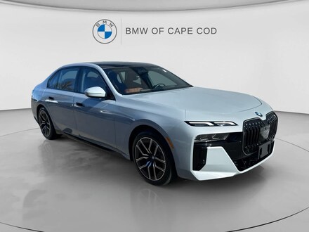 2025 BMW 760i xDrive Sedan