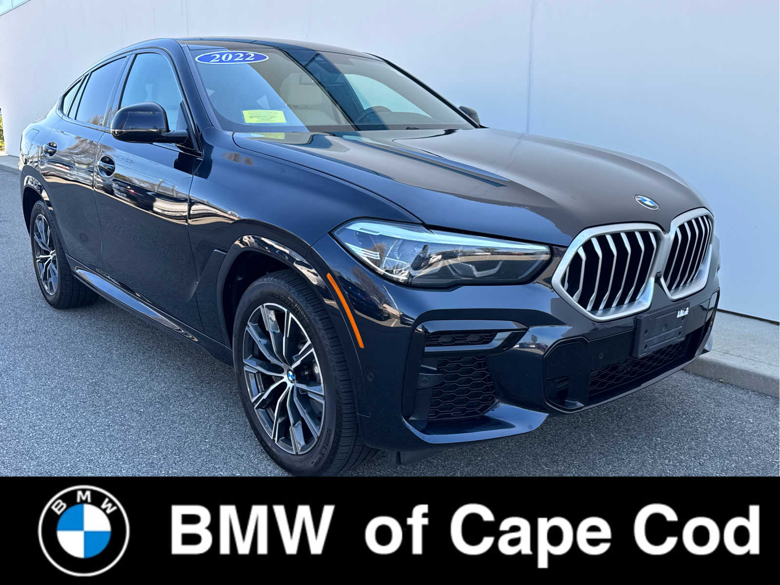 2022 BMW X6 xDrive40i's photo