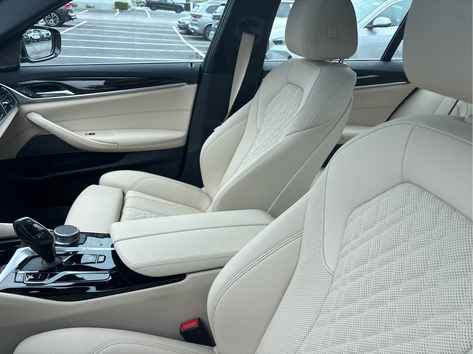 2022 Bmw 530i xDrive photo 4