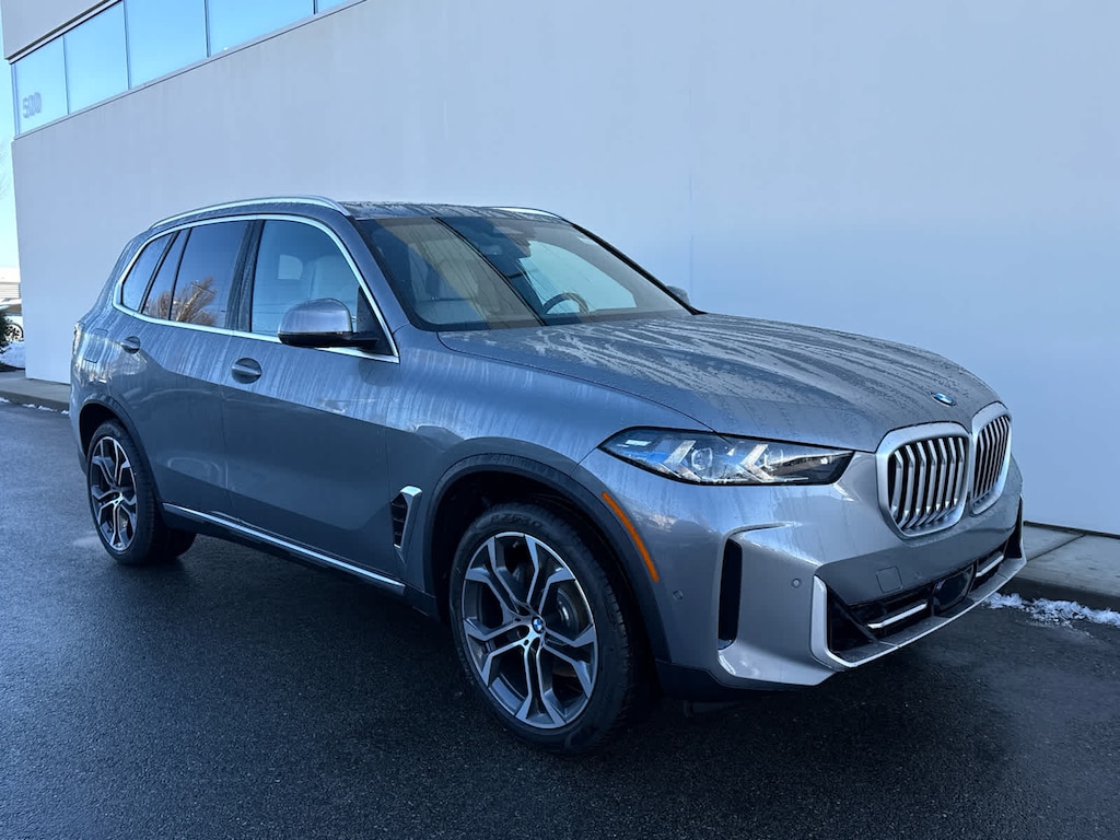 New 2026 BMW X5 xDrive40i SUV