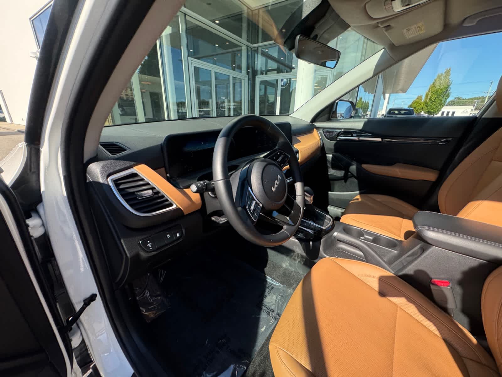 2024 Kia Seltos EX - Photo 27