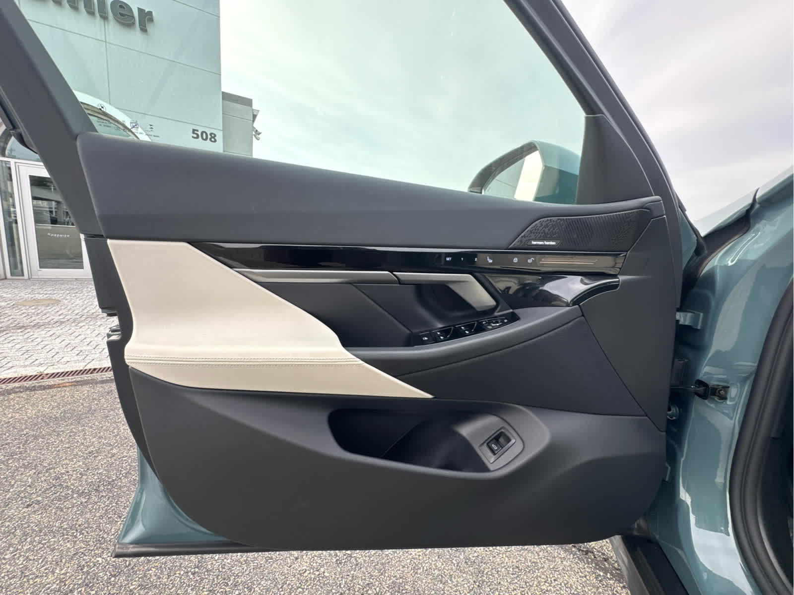 2026 BMW 5 Series 530i - Photo 14