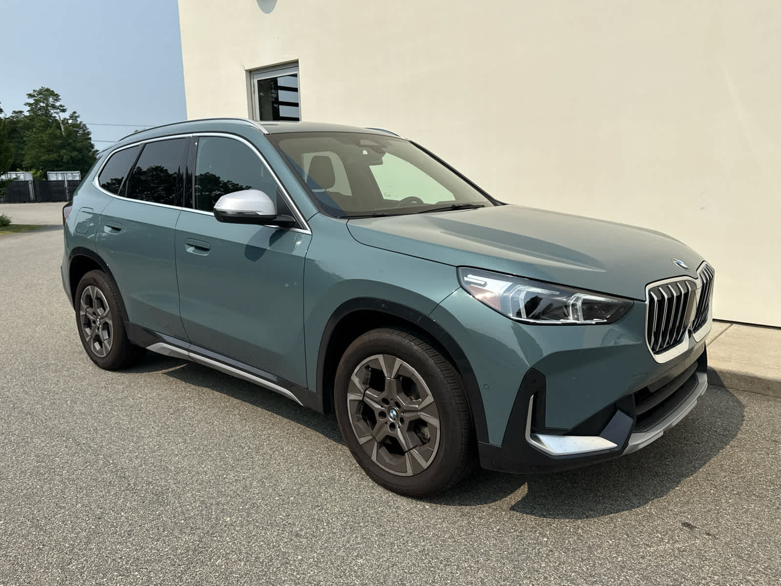2024 Bmw X1 XDrive28i photo 2