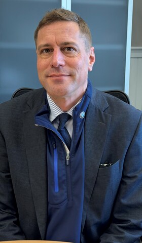 Staff member James Carbonell from e74de67b67f0