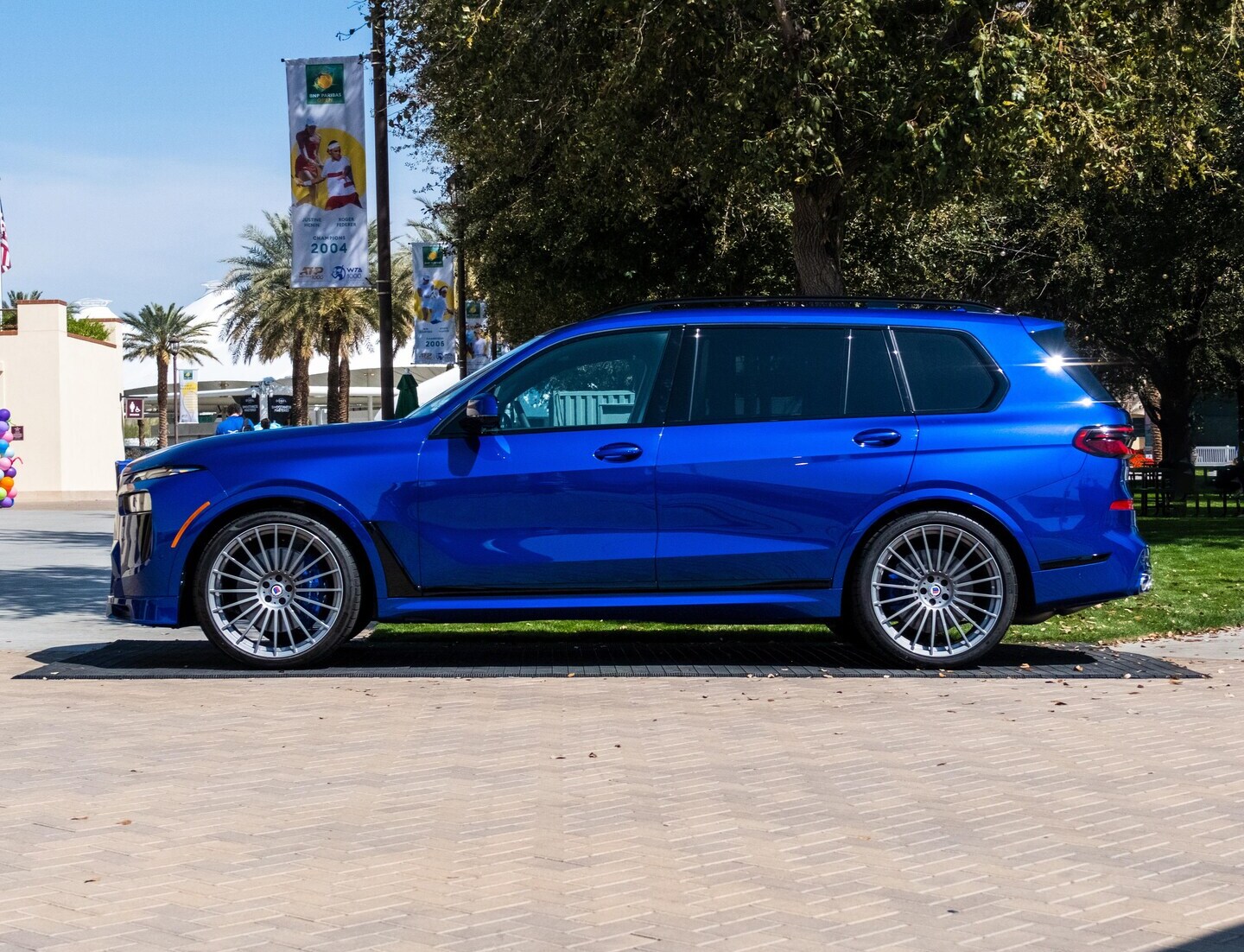 2025 BMW X7