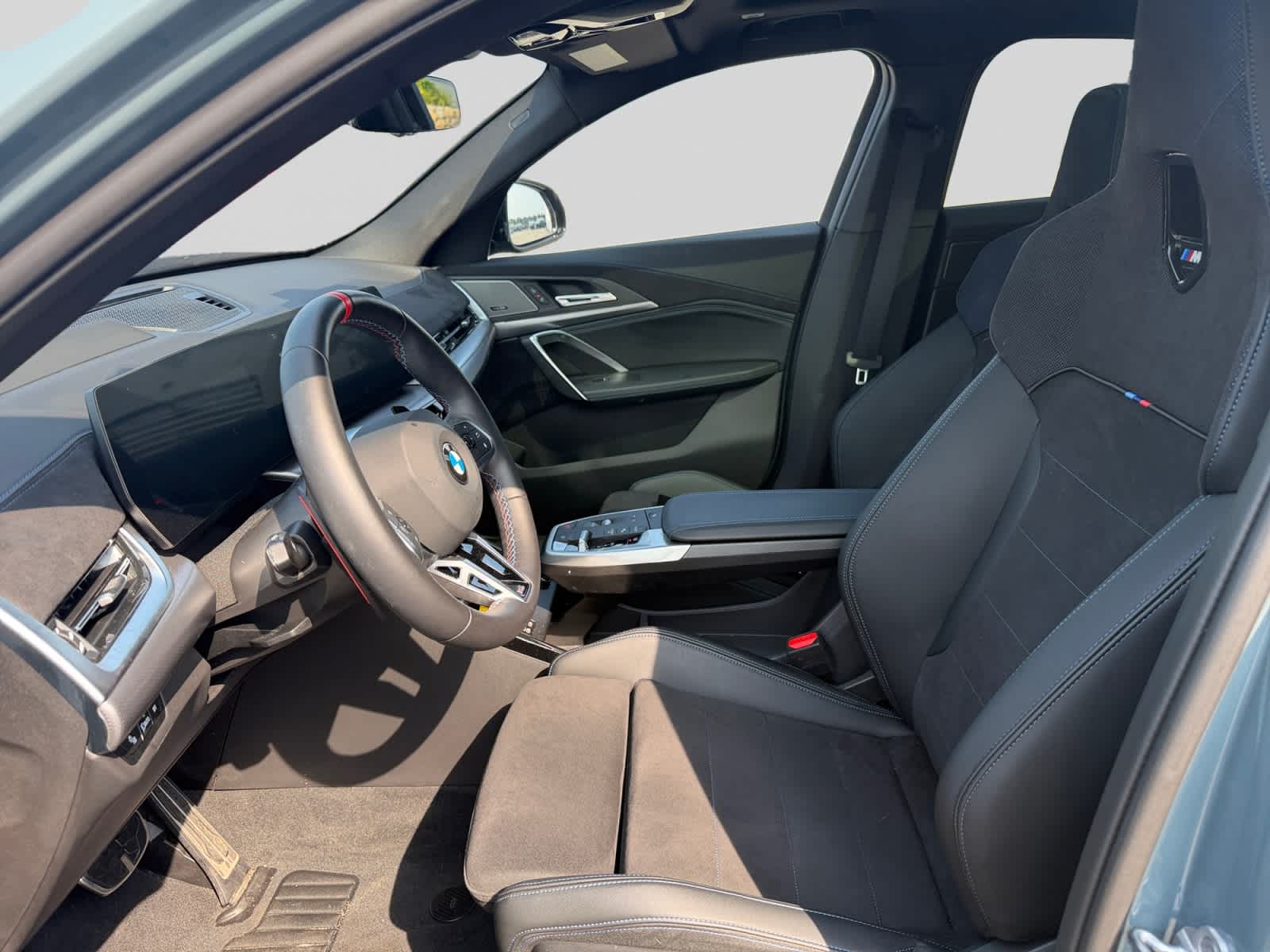 2026 BMW X2 35i - Photo 10