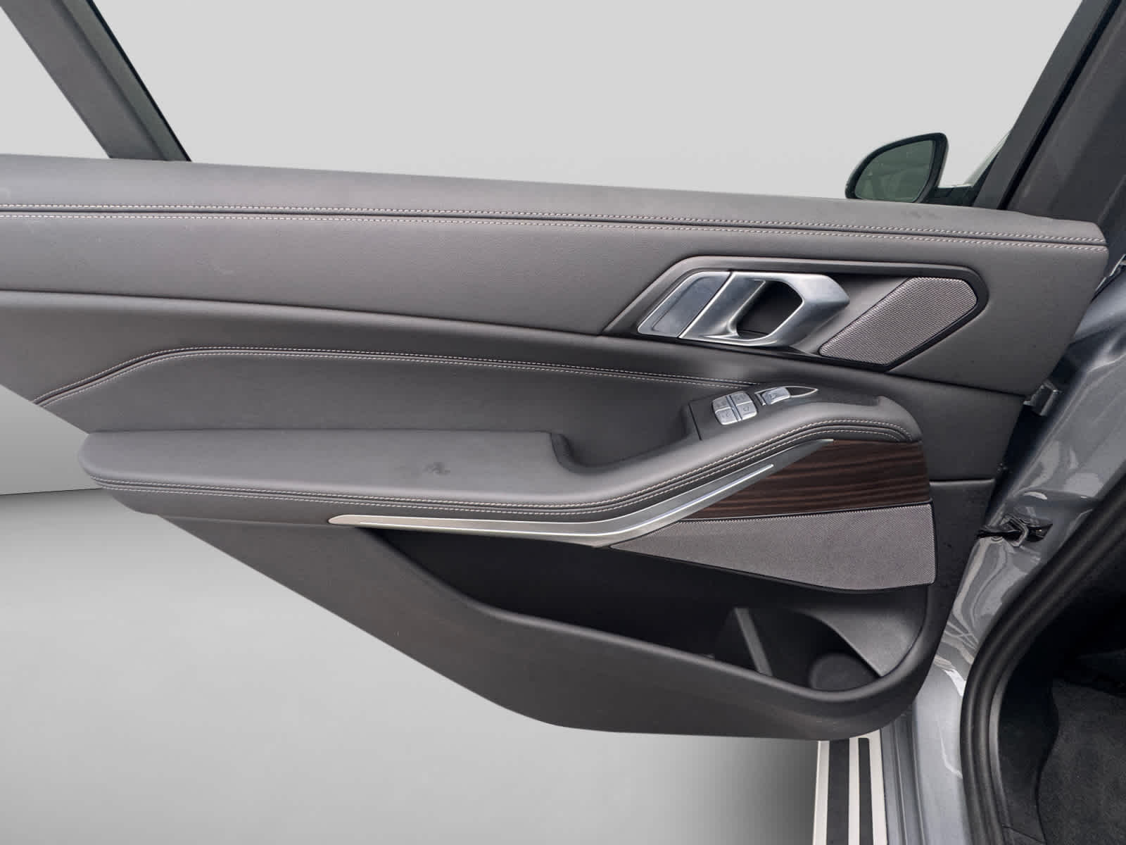 2026 BMW X7 40i - Photo 19
