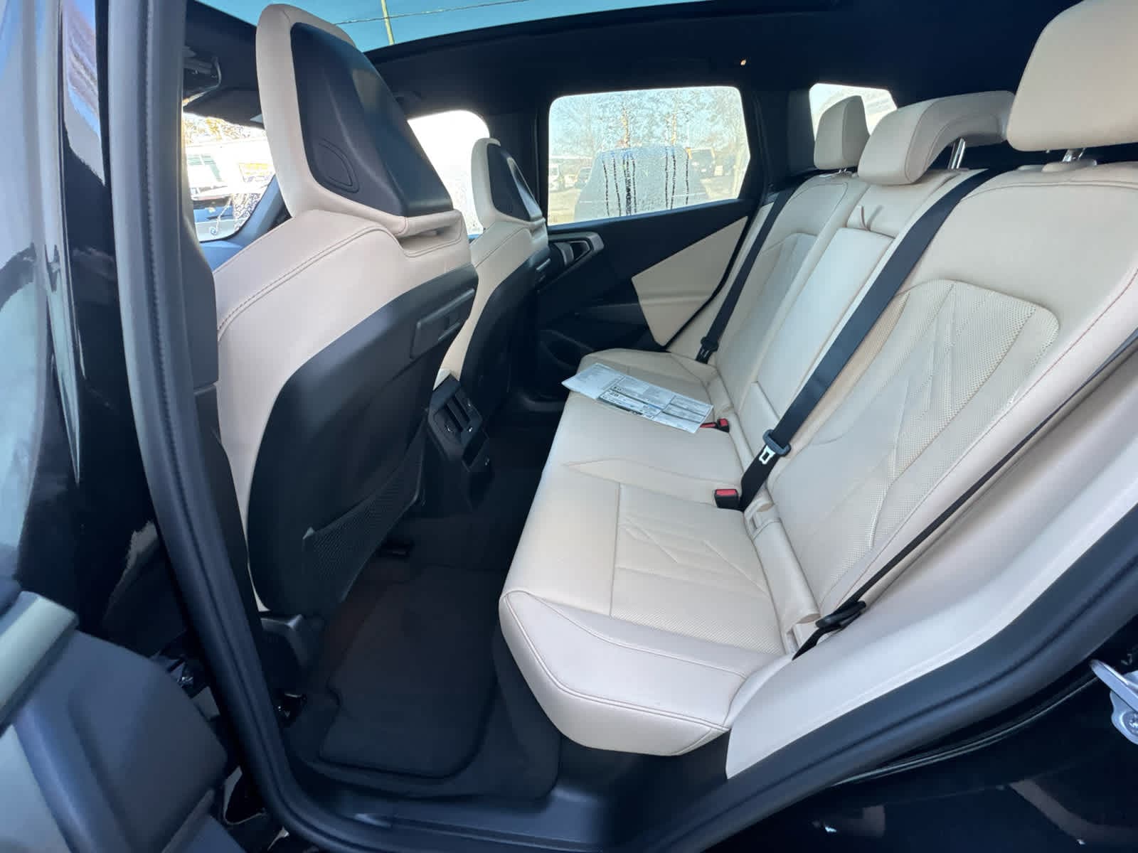2026 BMW X3 30 - Photo 14