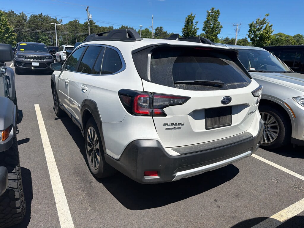 Used 2024 Subaru Outback Limited SUV