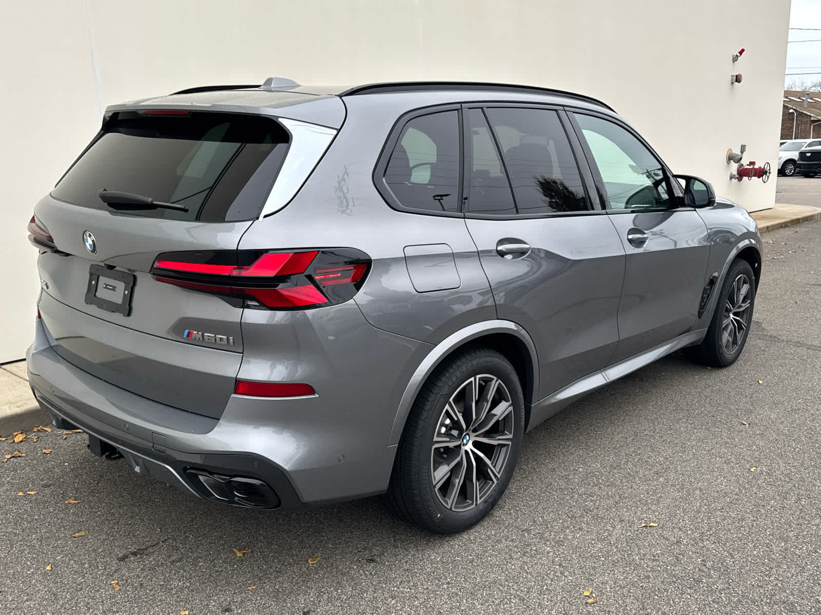 2026 Bmw X5 M60i photo 4