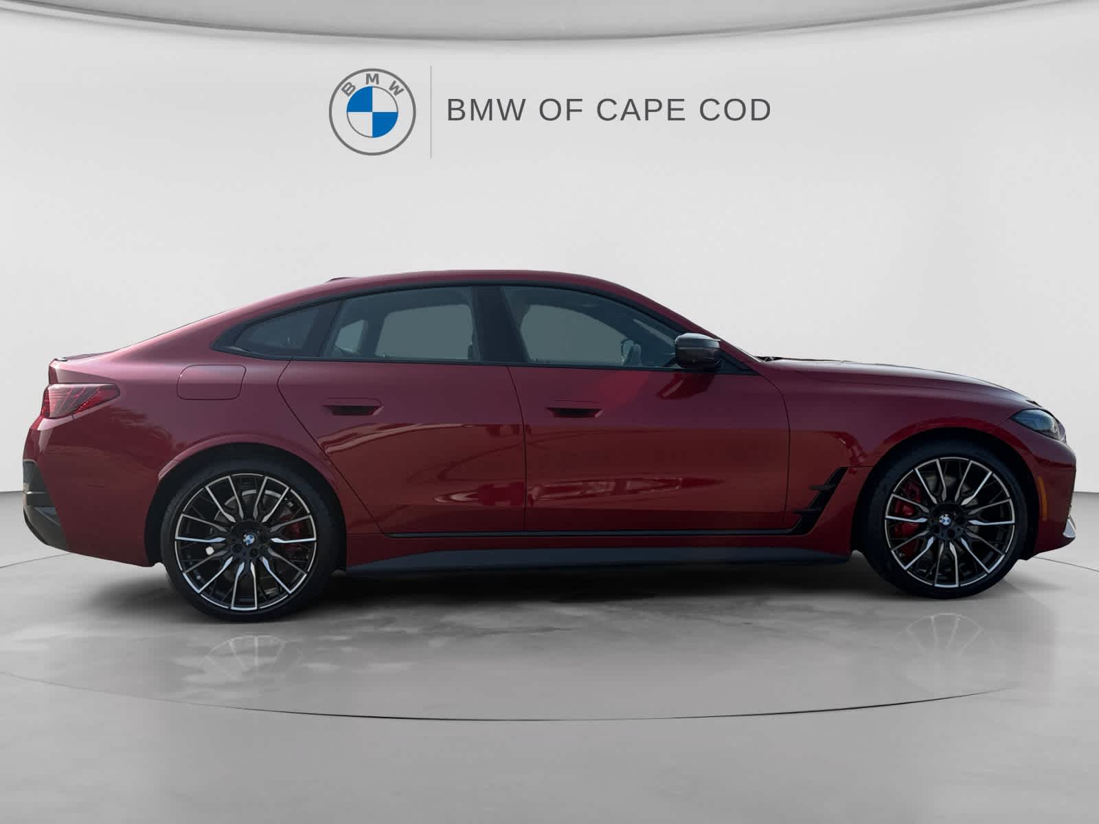 2025 BMW i4 M50 - Photo 8
