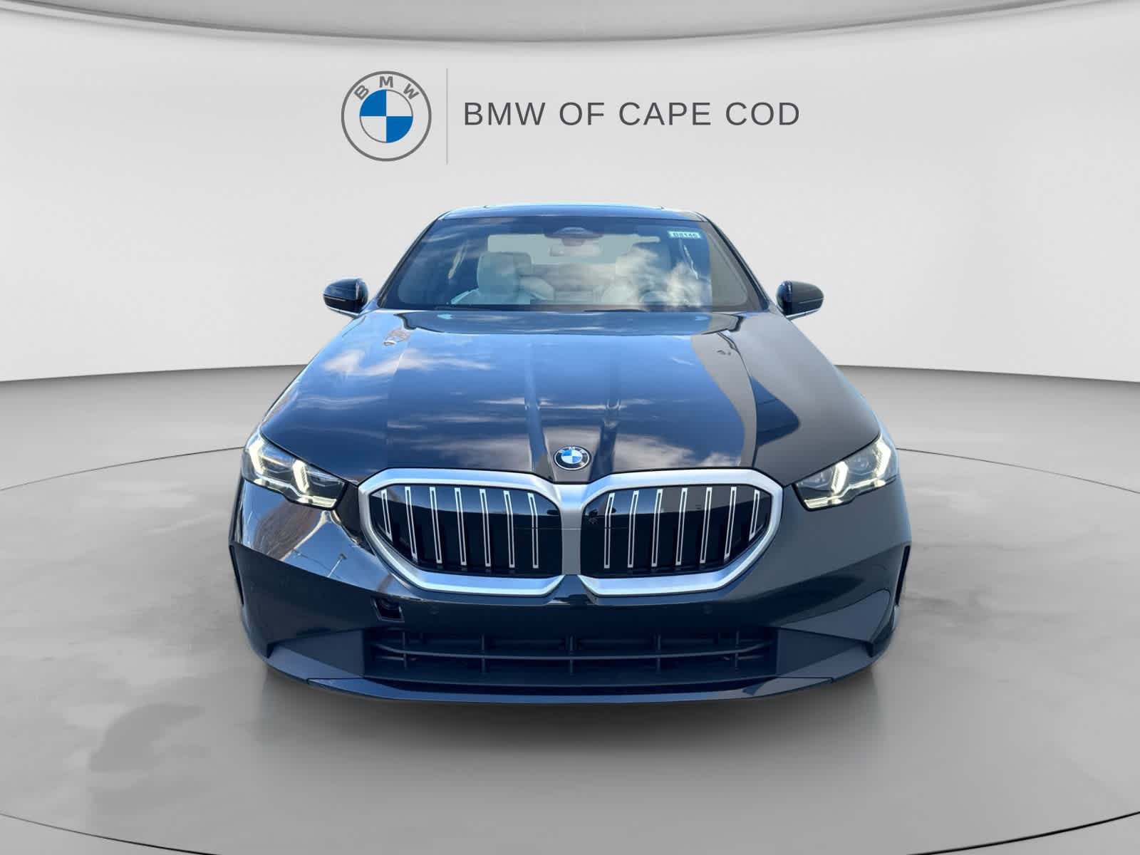 2026 BMW 5 Series 530i - Photo 8