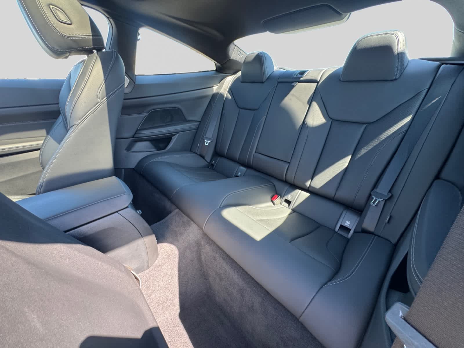 2023 BMW 4 Series M440i - Photo 17