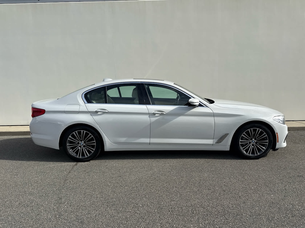 Used 2017 BMW 530i xDrive Sedan