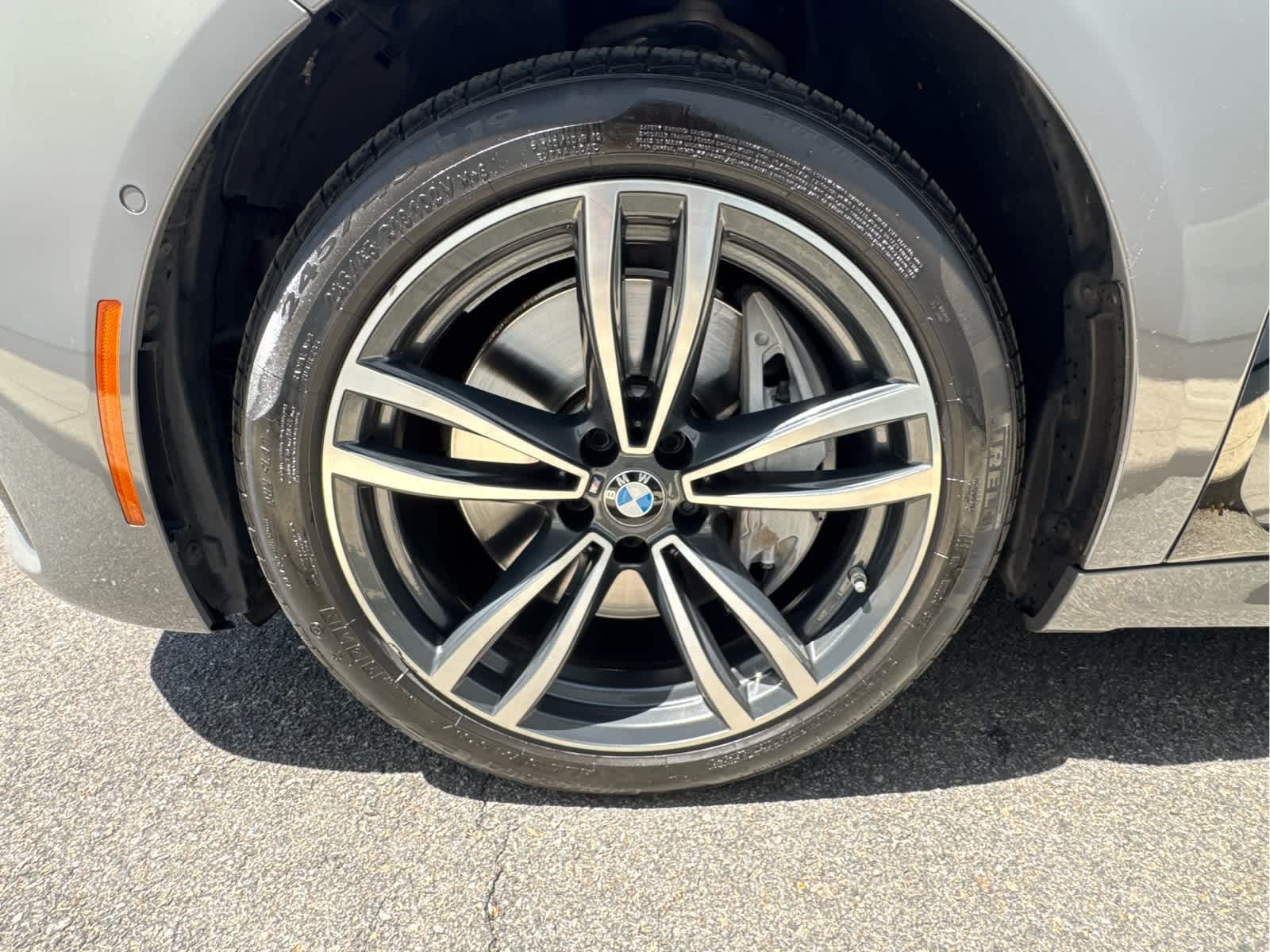 2022 BMW 7 Series 750i - Photo 10