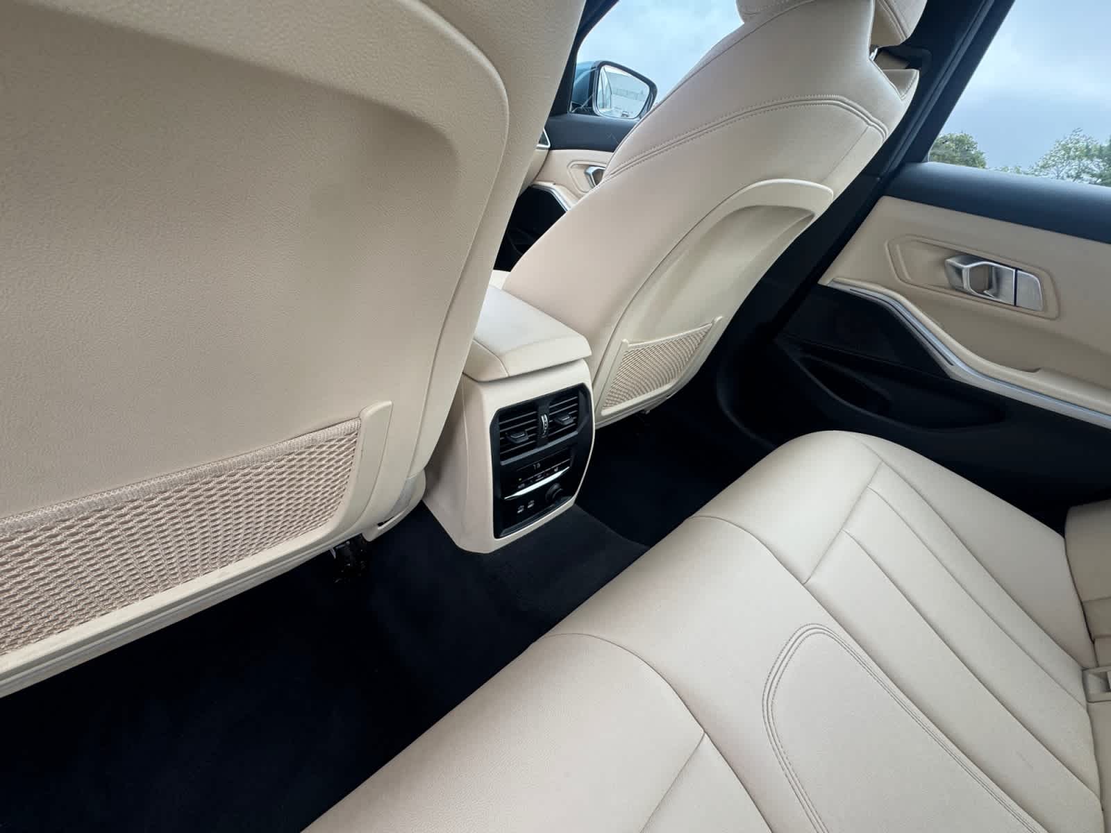 2020 BMW 3 Series 330i - Photo 16