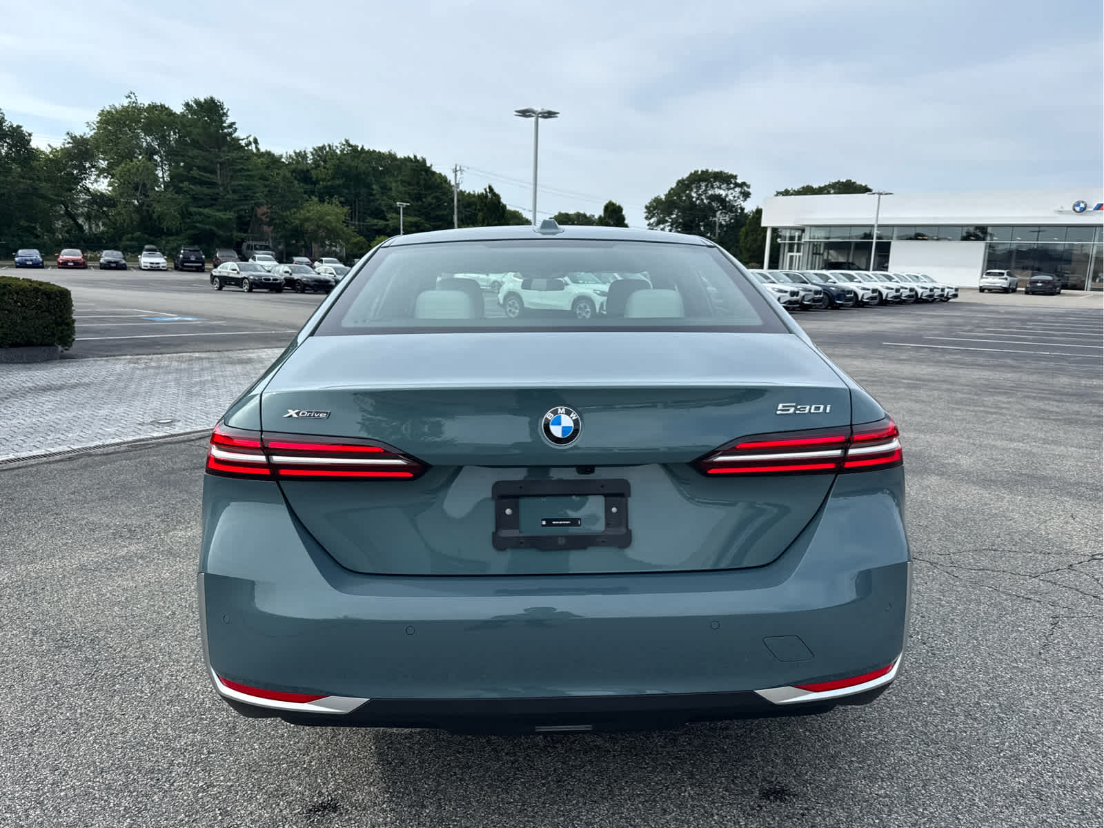 2026 BMW 5 Series 530i - Photo 7