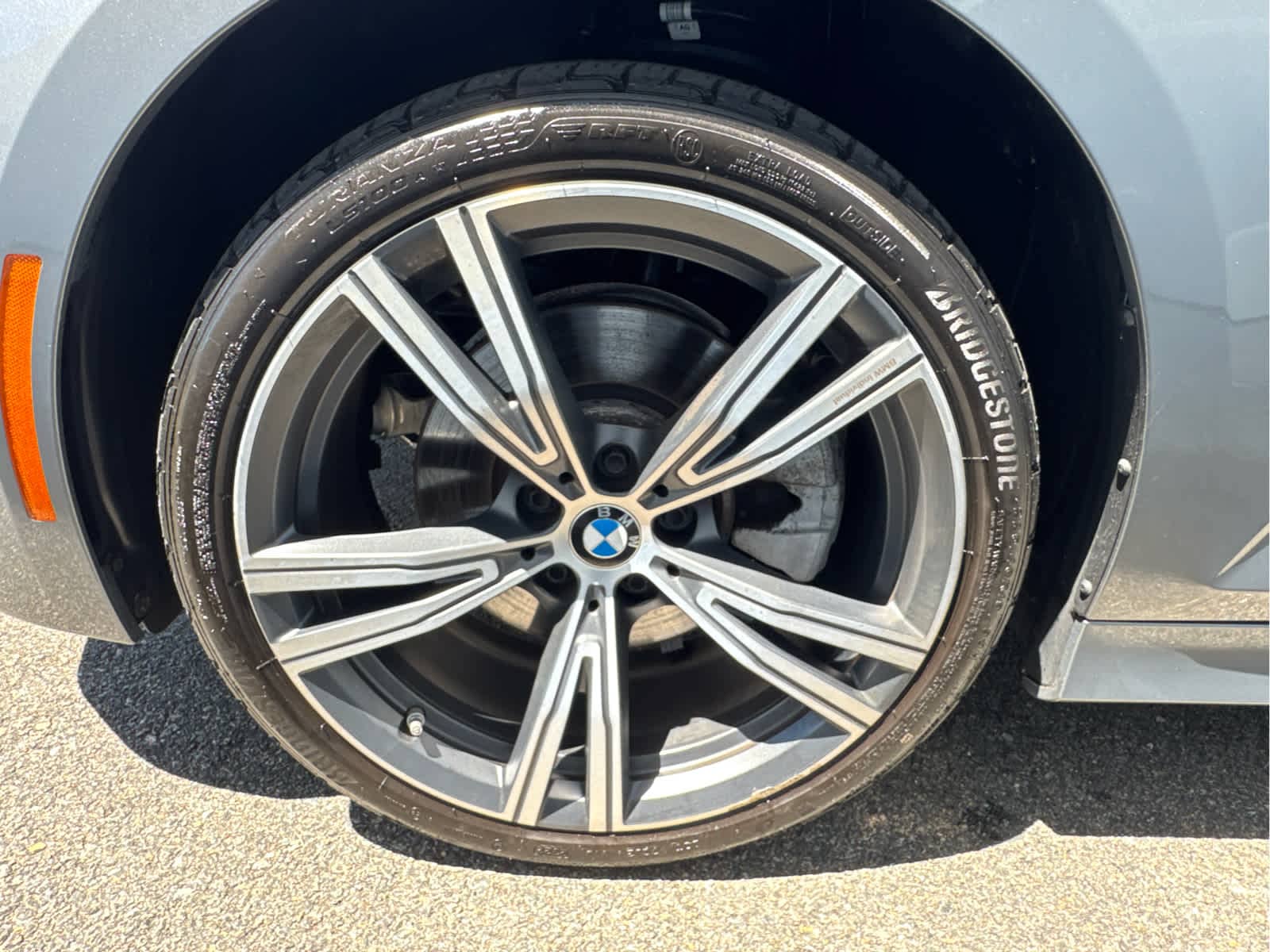 2023 BMW 3 Series 330i - Photo 10