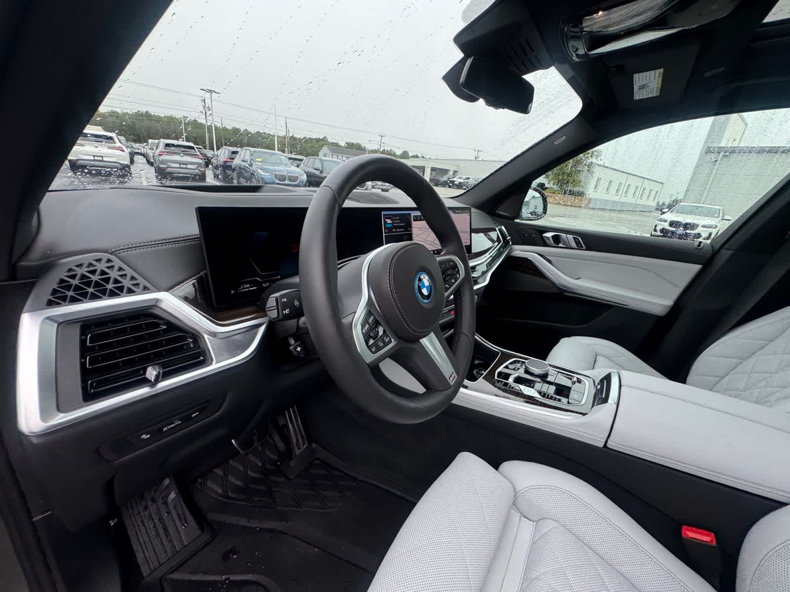 2026 BMW X5 50e - Photo 22