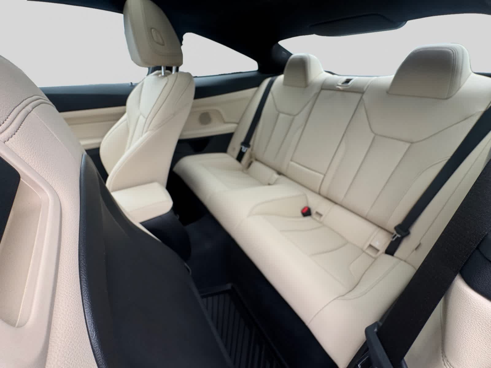 2026 BMW 4 Series 430i - Photo 17