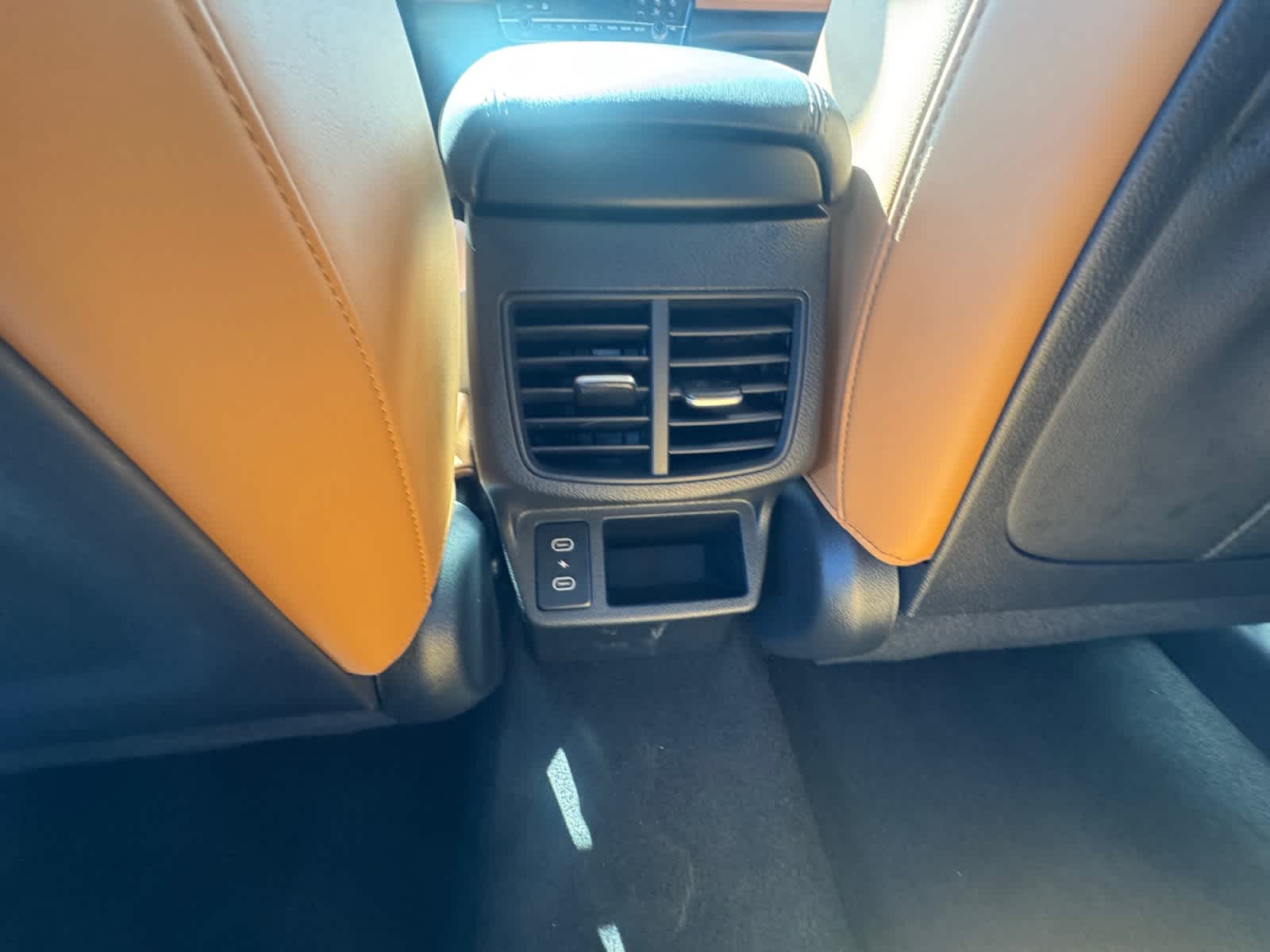 2024 Kia Seltos EX - Photo 16
