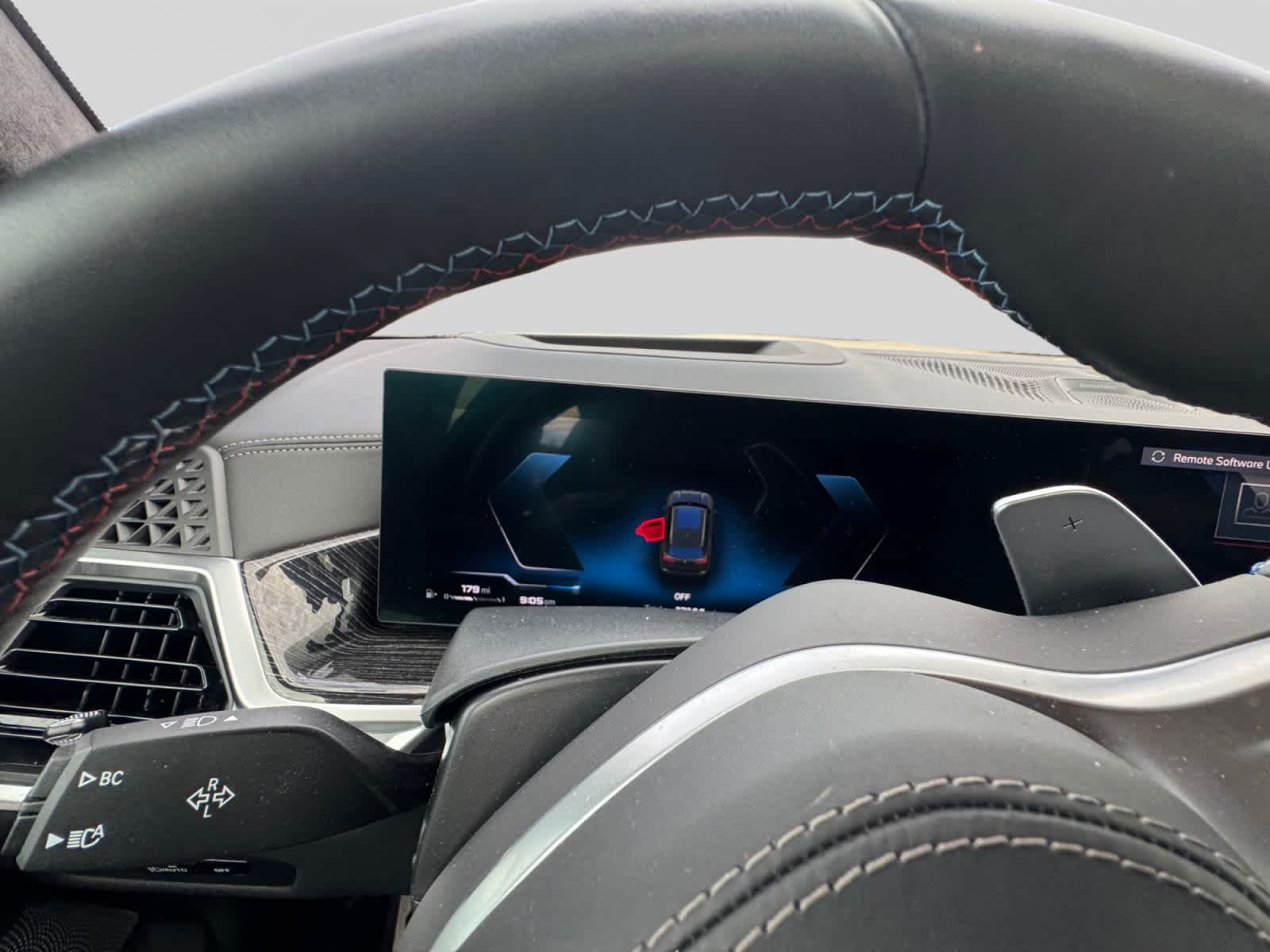 2026 BMW X5 M60i - Photo 12