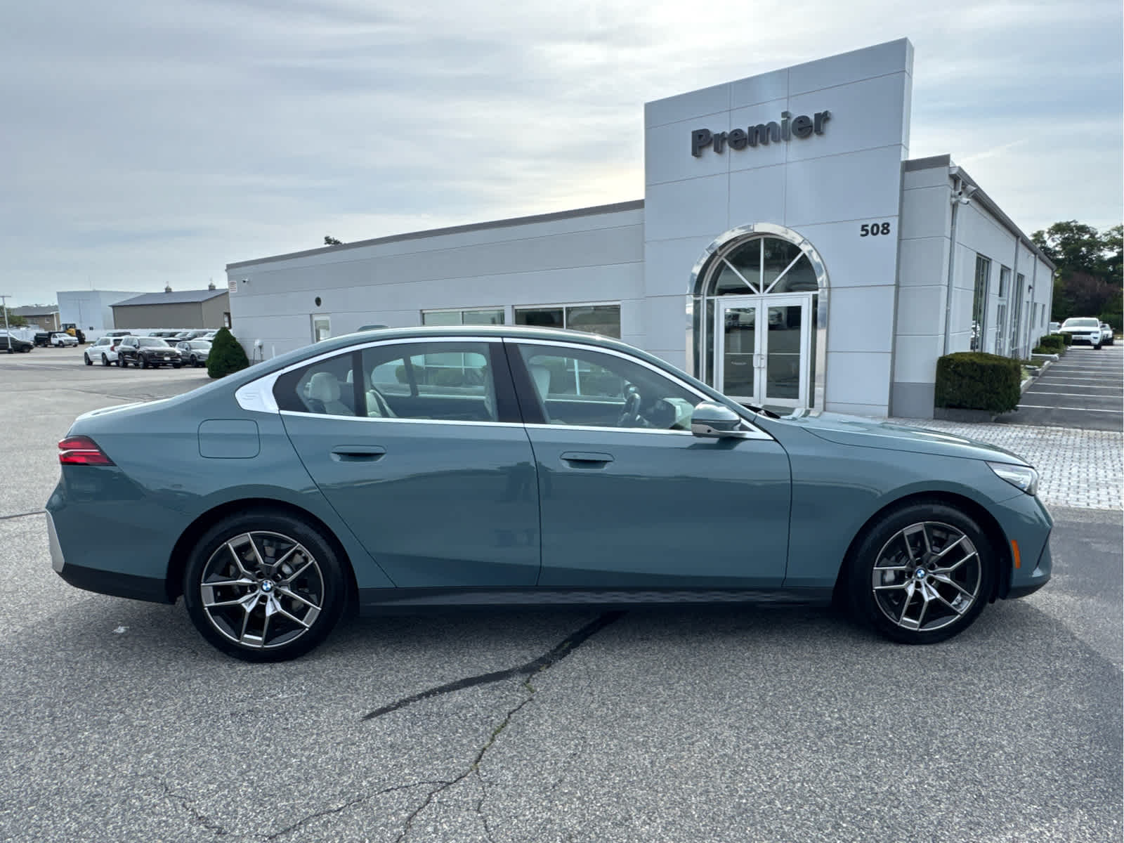 2026 BMW 5 Series 530i - Photo 9