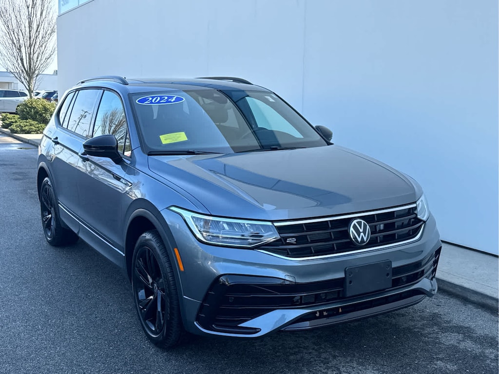 Used 2024 Volkswagen Tiguan 2.0T SE R-Line Black SUV
