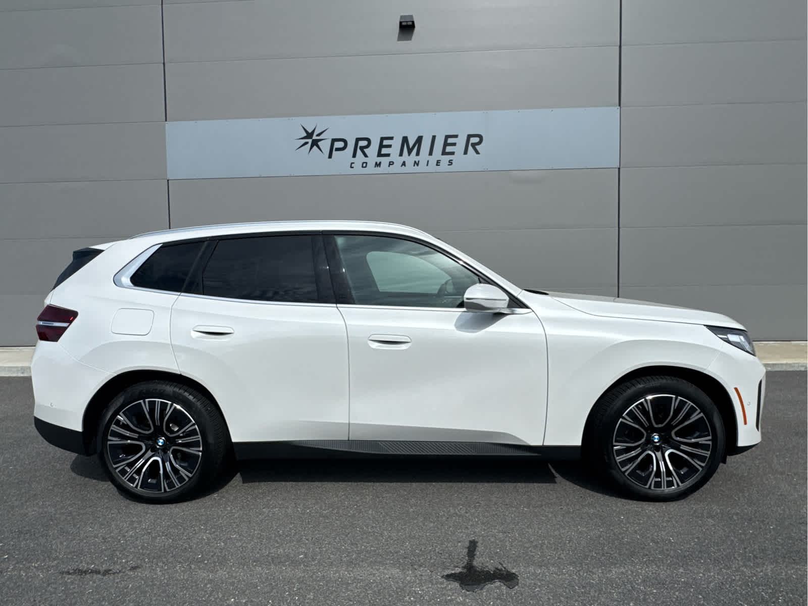 2025 BMW X3 30 - Photo 6