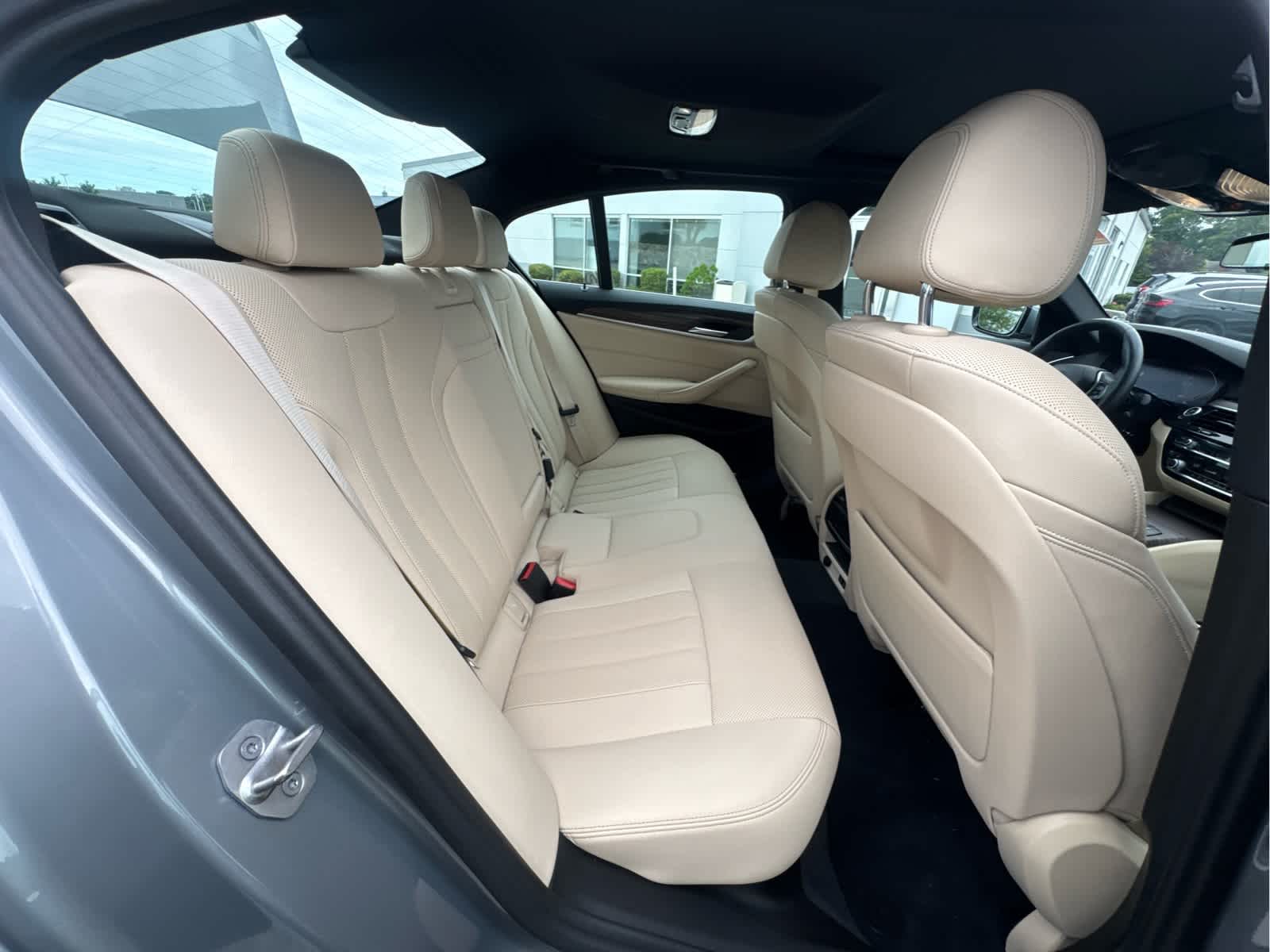 2023 BMW 5 Series 530i - Photo 22