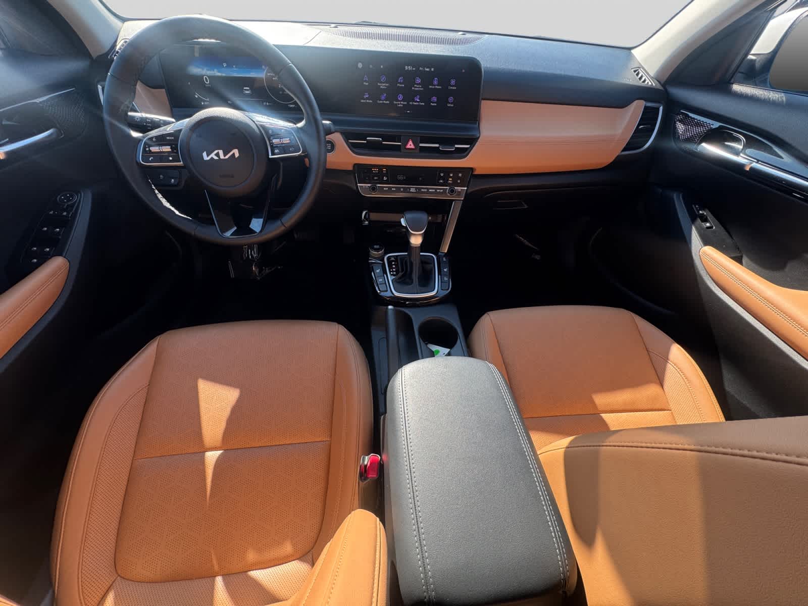 2024 Kia Seltos EX - Photo 14