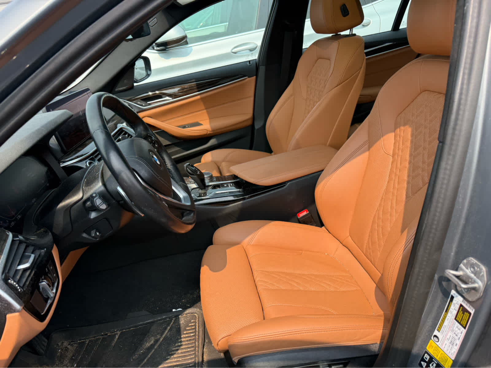 2023 Bmw 540i xDrive photo 2