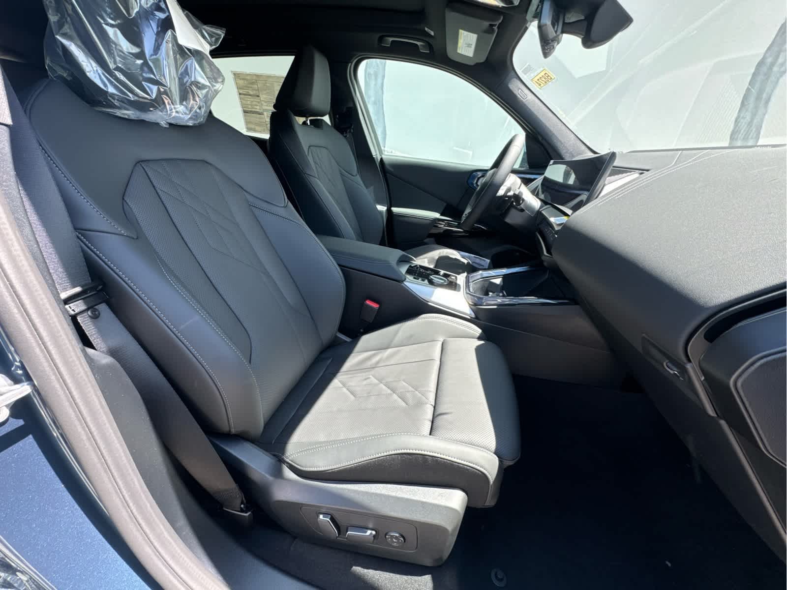 2026 BMW X3 30 - Photo 23