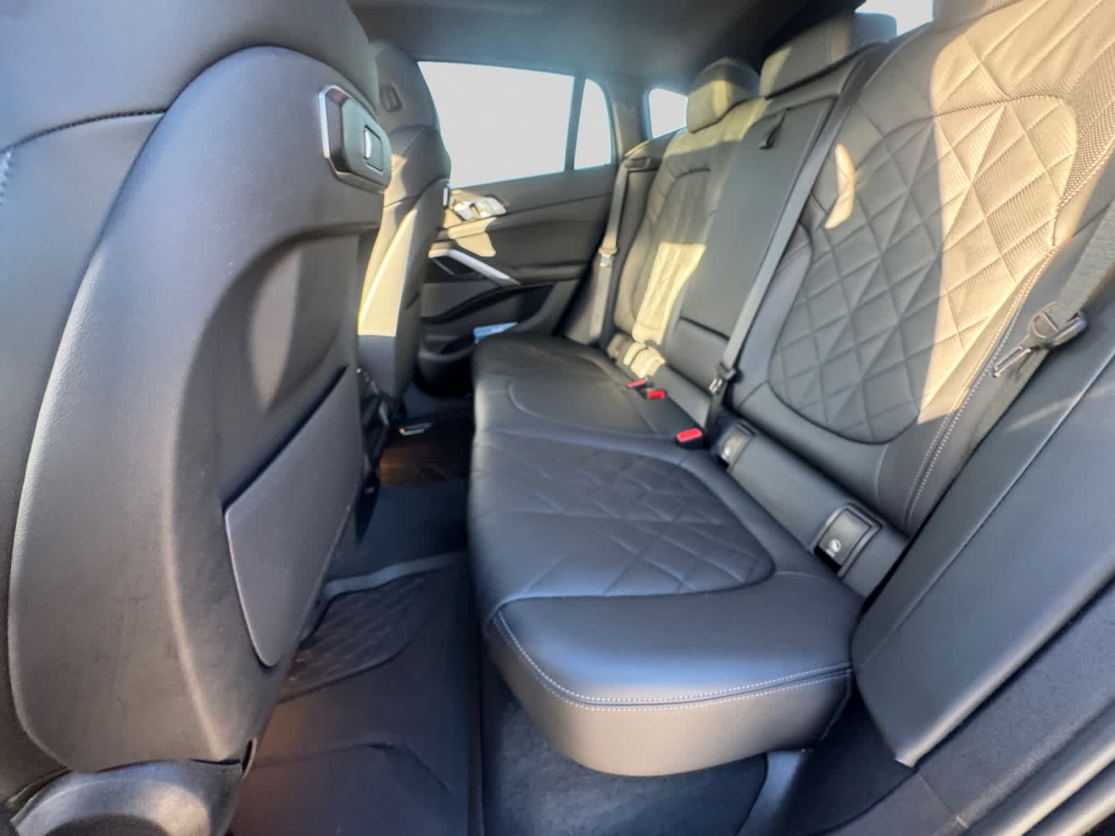 2024 BMW X6 40i - Photo 18