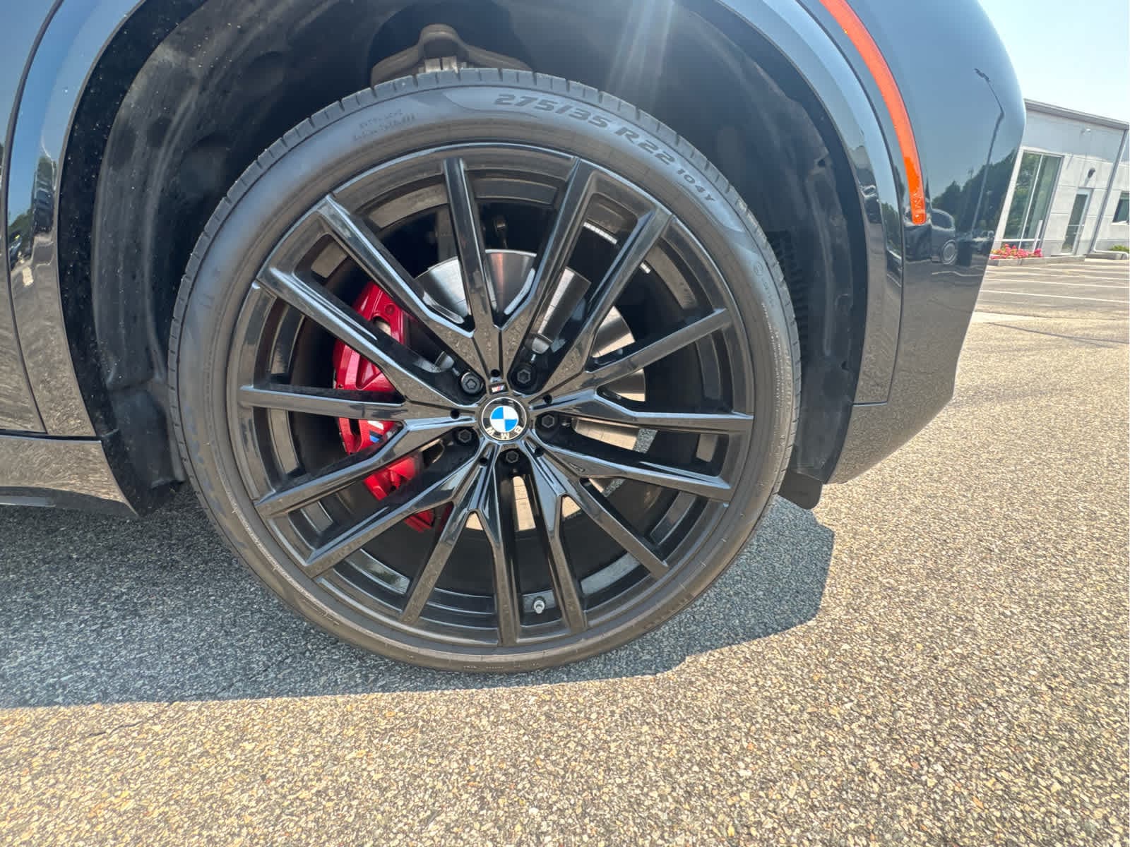 2026 BMW X5 M60i - Photo 10