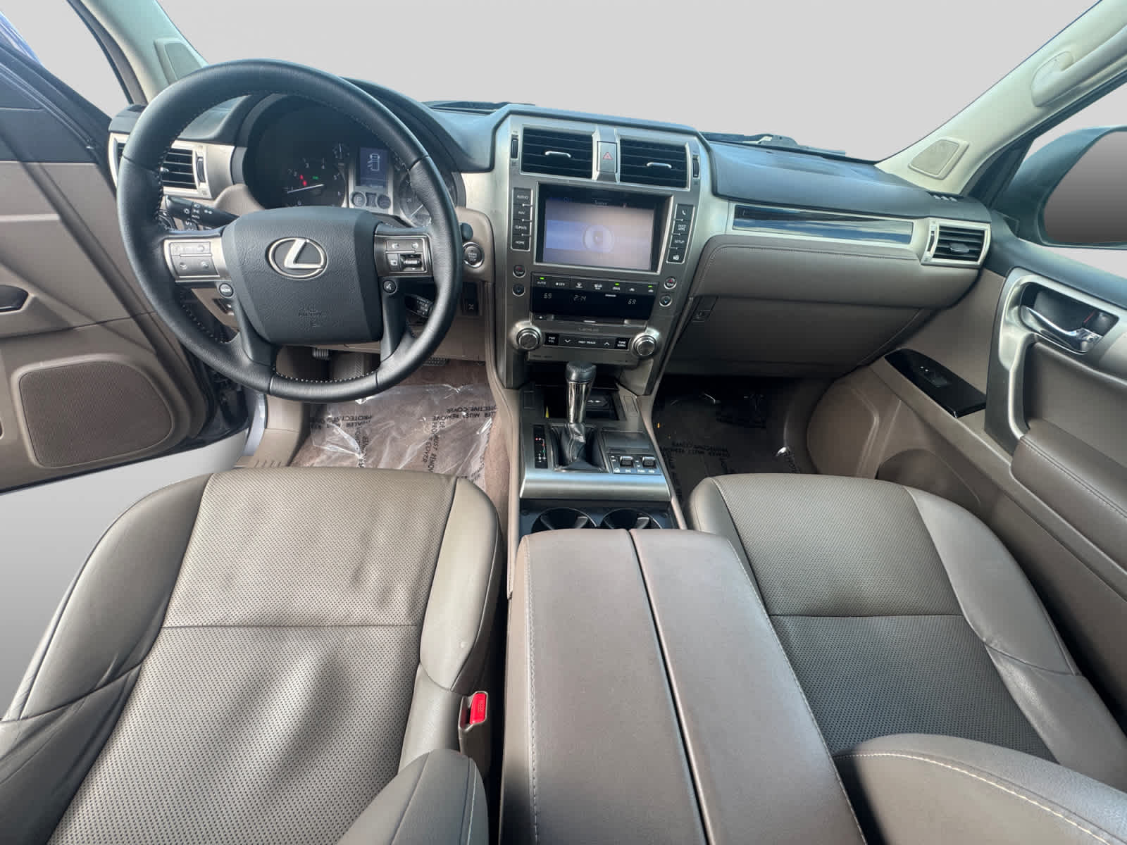 2017 Lexus GX Base - Photo 14