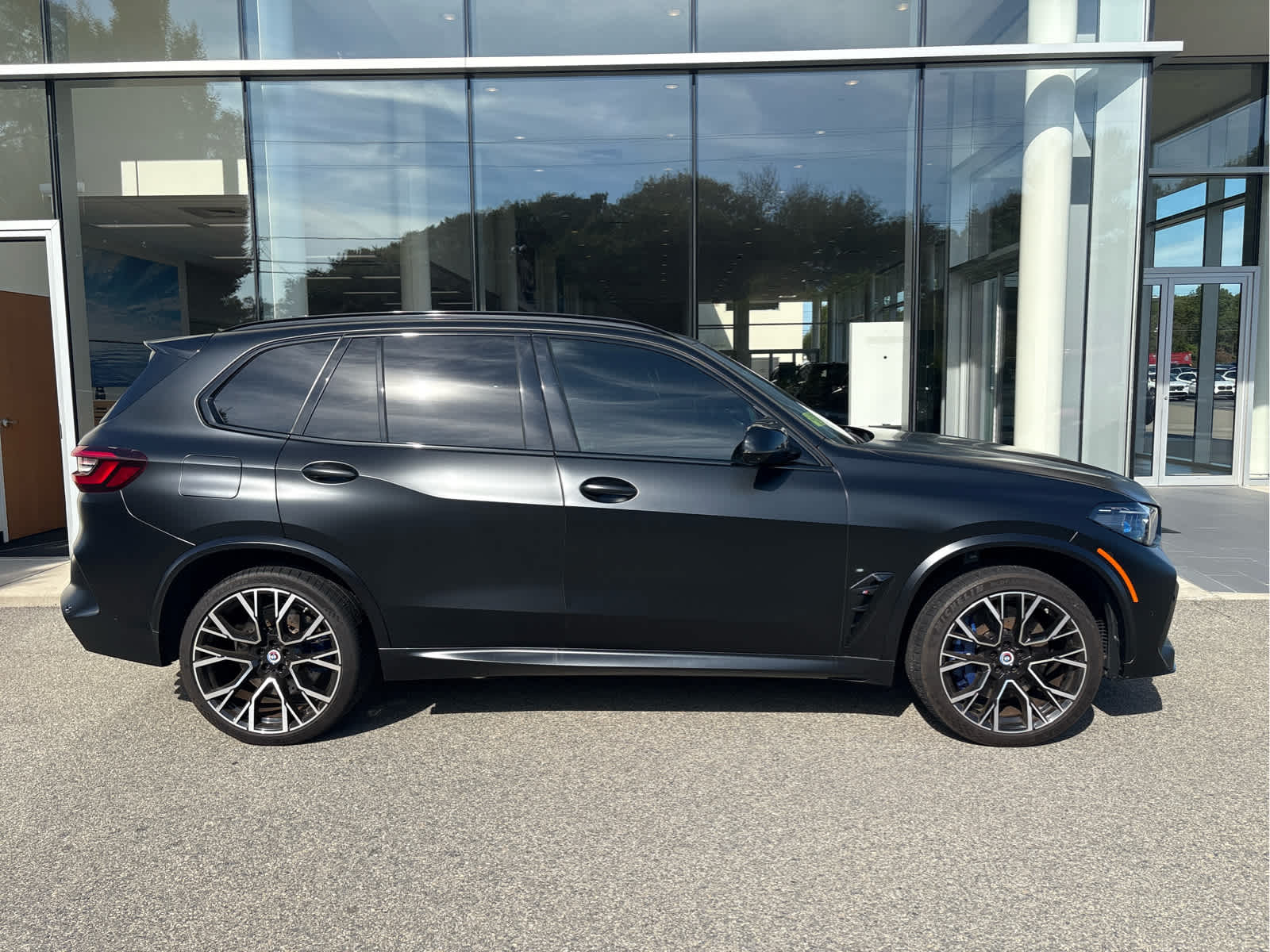 2023 Bmw X5 M photo 2