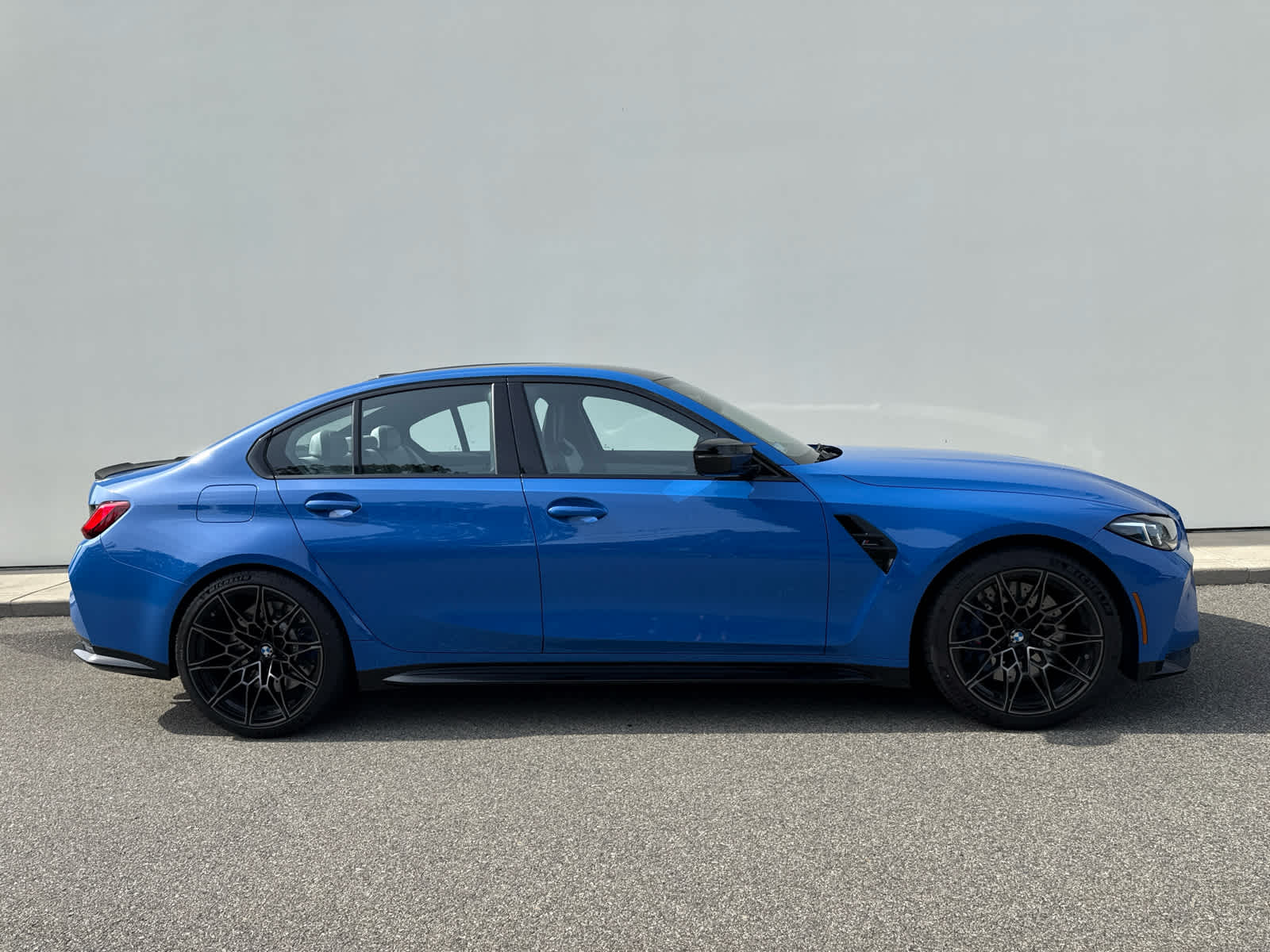 2025 Bmw M3 3 Sedan photo 3