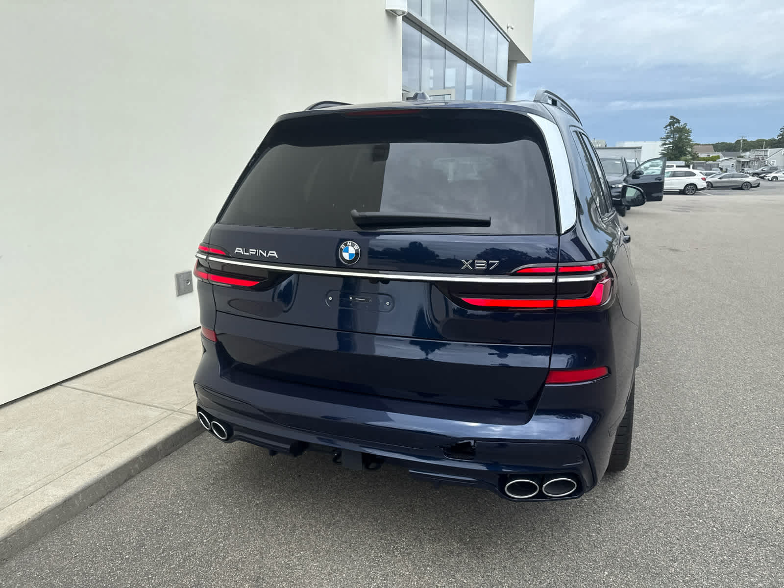 2026 BMW X7 ALPINA XB7 - Photo 14