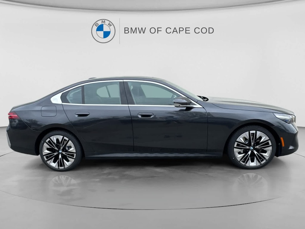 New 2026 BMW 530i xDrive xDrive Sedan