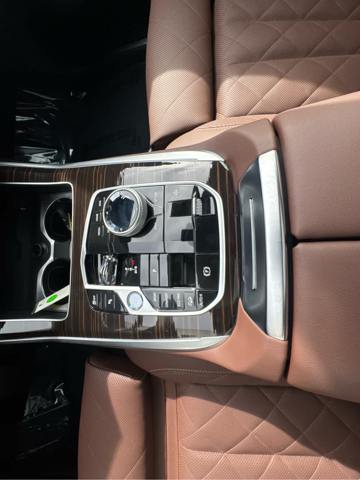 2026 BMW X7 40i - Photo 21