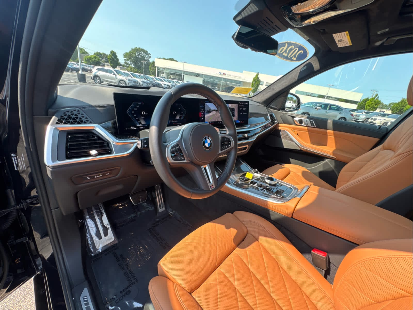 2026 BMW X5 M60i - Photo 12