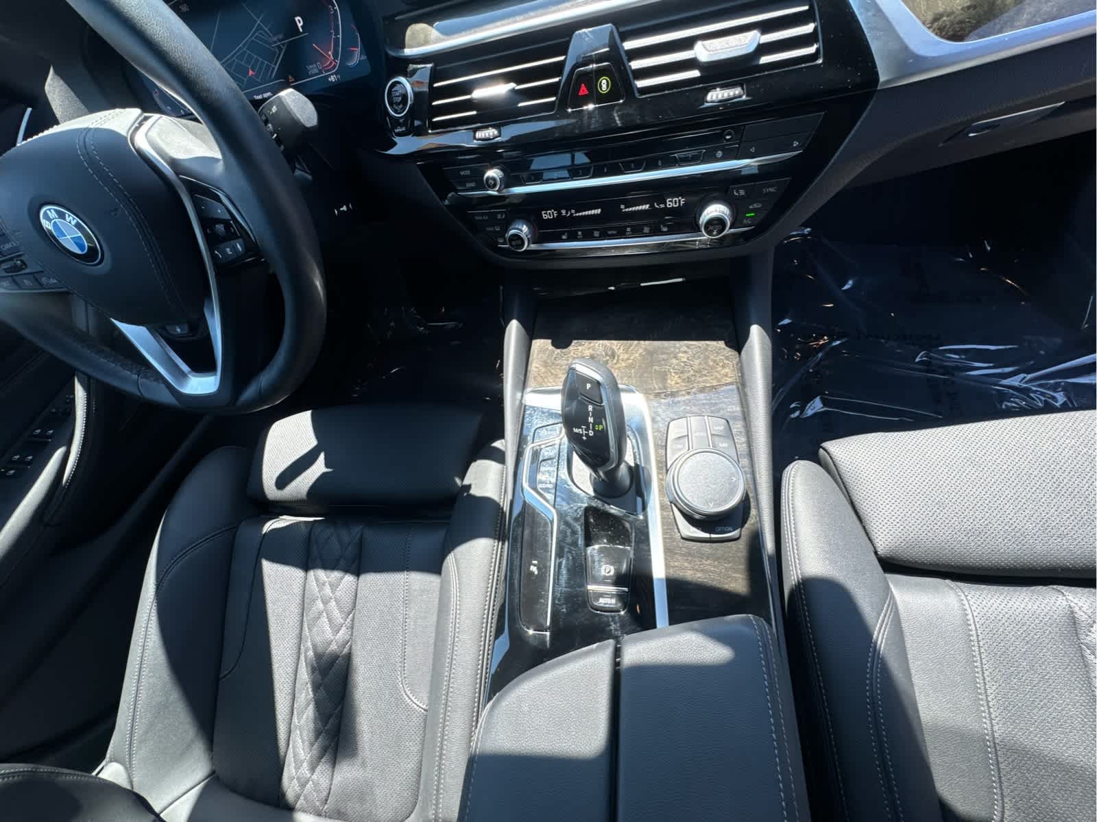 2023 BMW 5 Series 530i - Photo 25