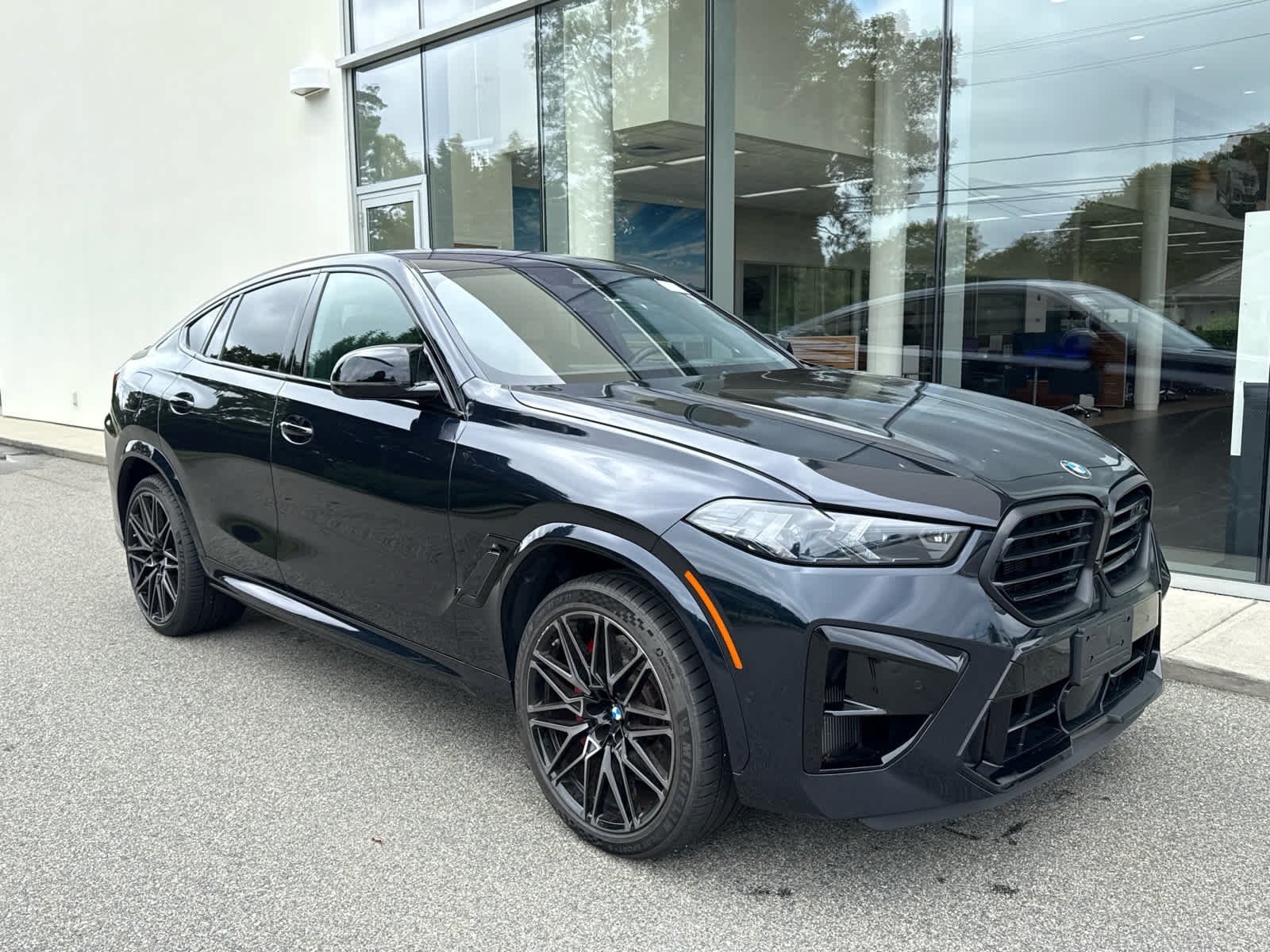 2024 Bmw X6 M photo 2