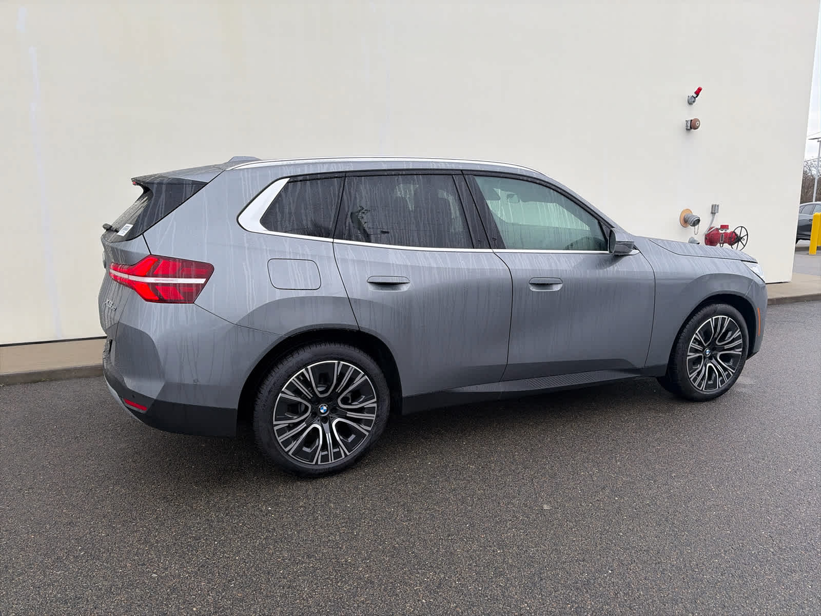 2026 BMW X3 30 - Photo 9