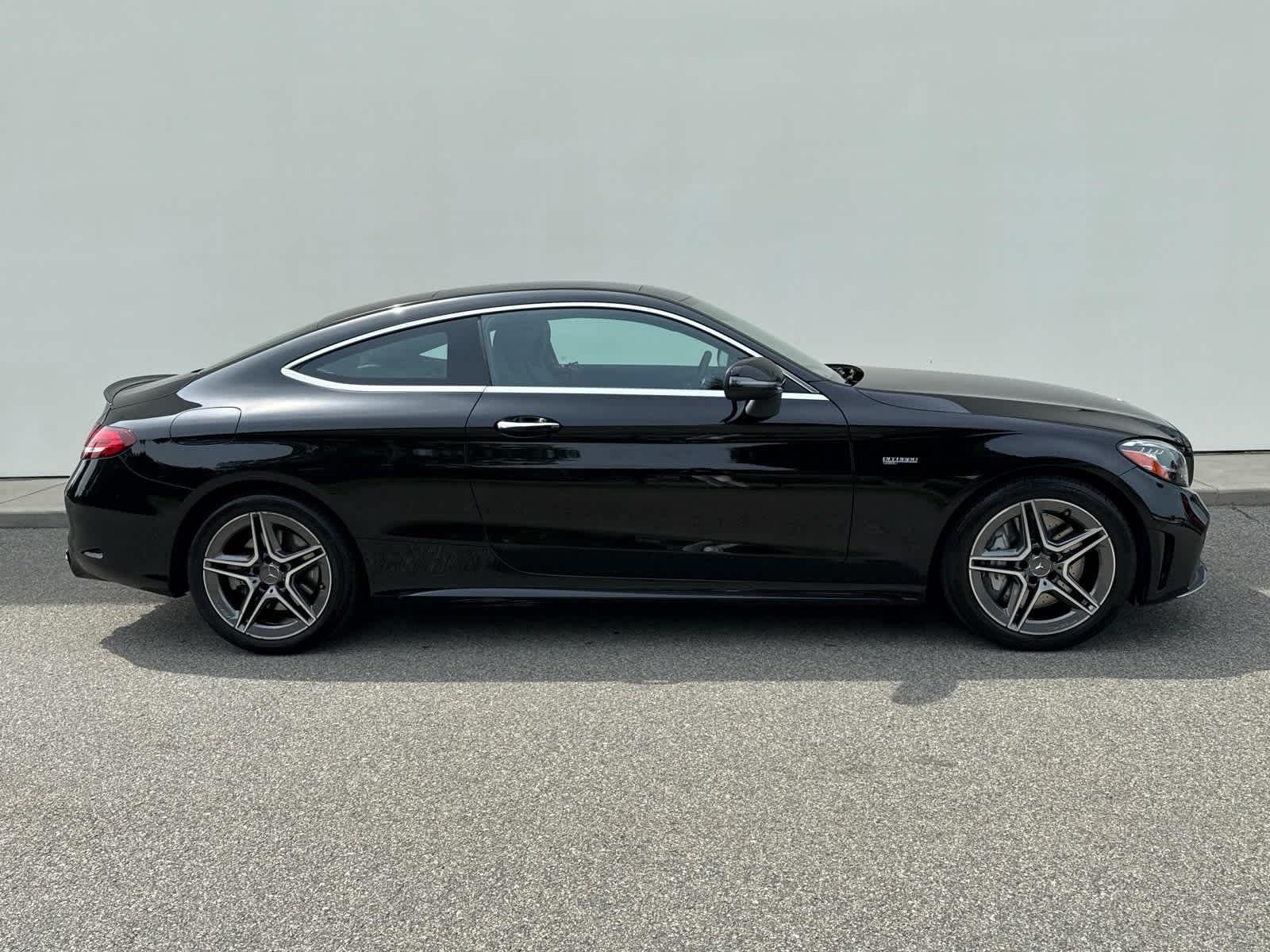 2023 Mercedes Benz C AMG 43 4MATIC photo 3