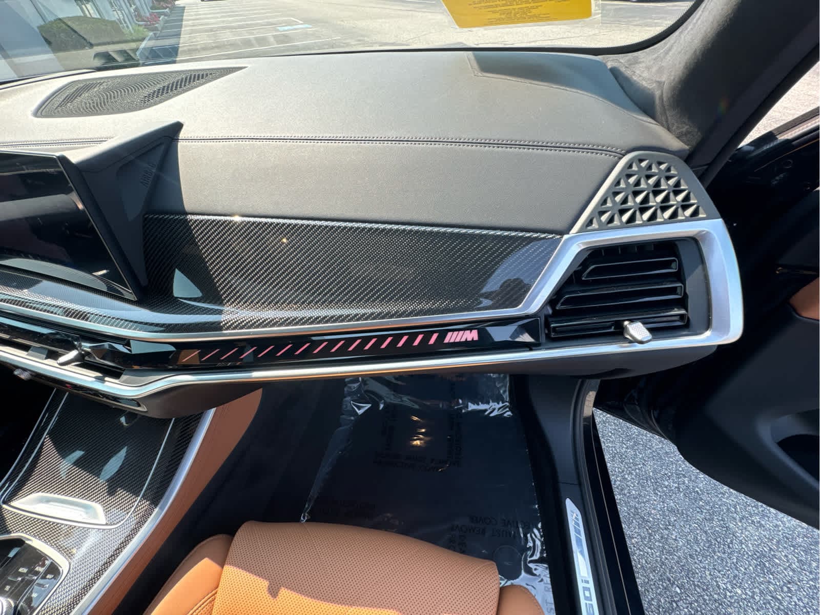2026 BMW X5 M60i - Photo 31