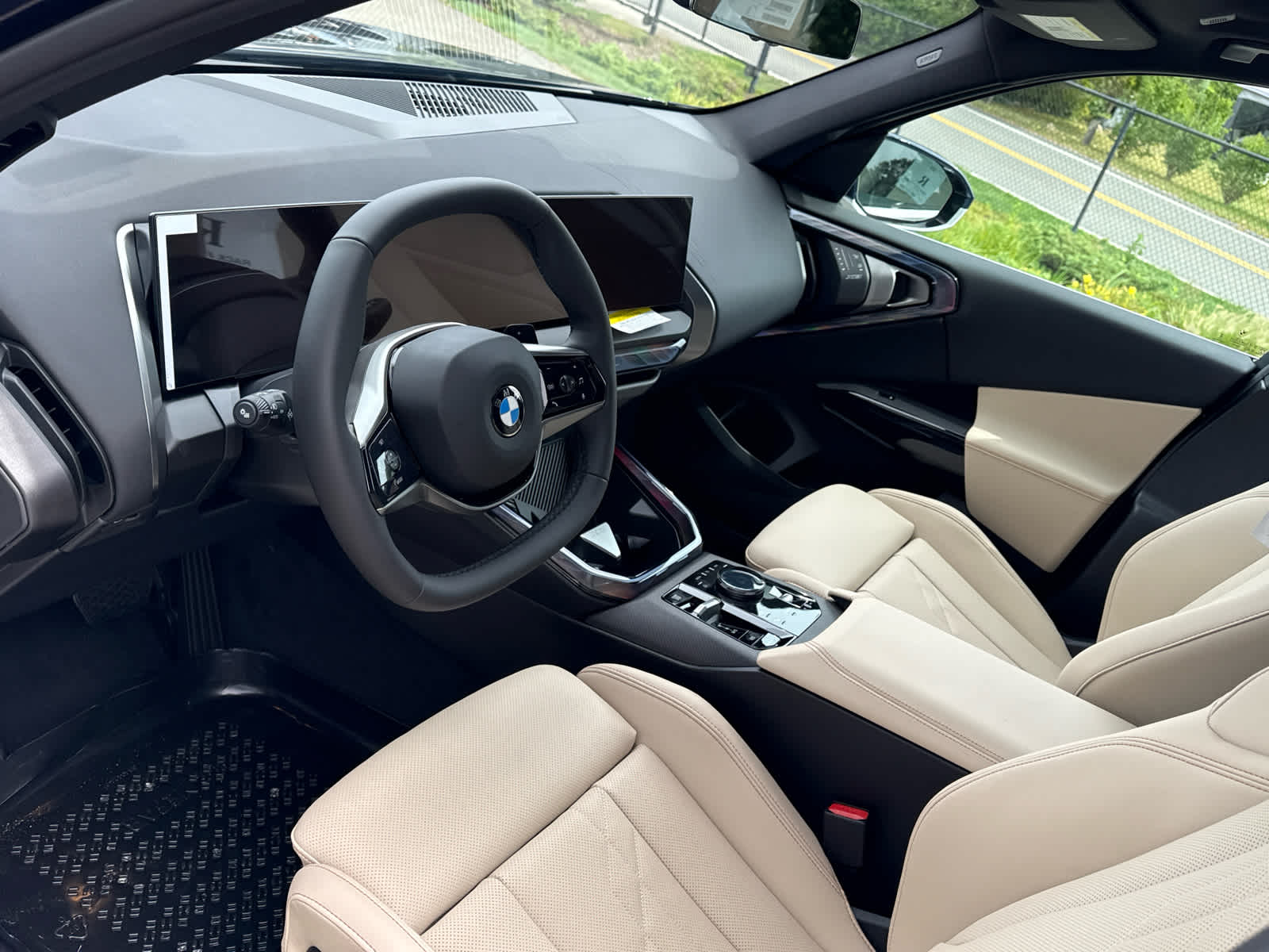 2026 BMW X3 30 - Photo 11